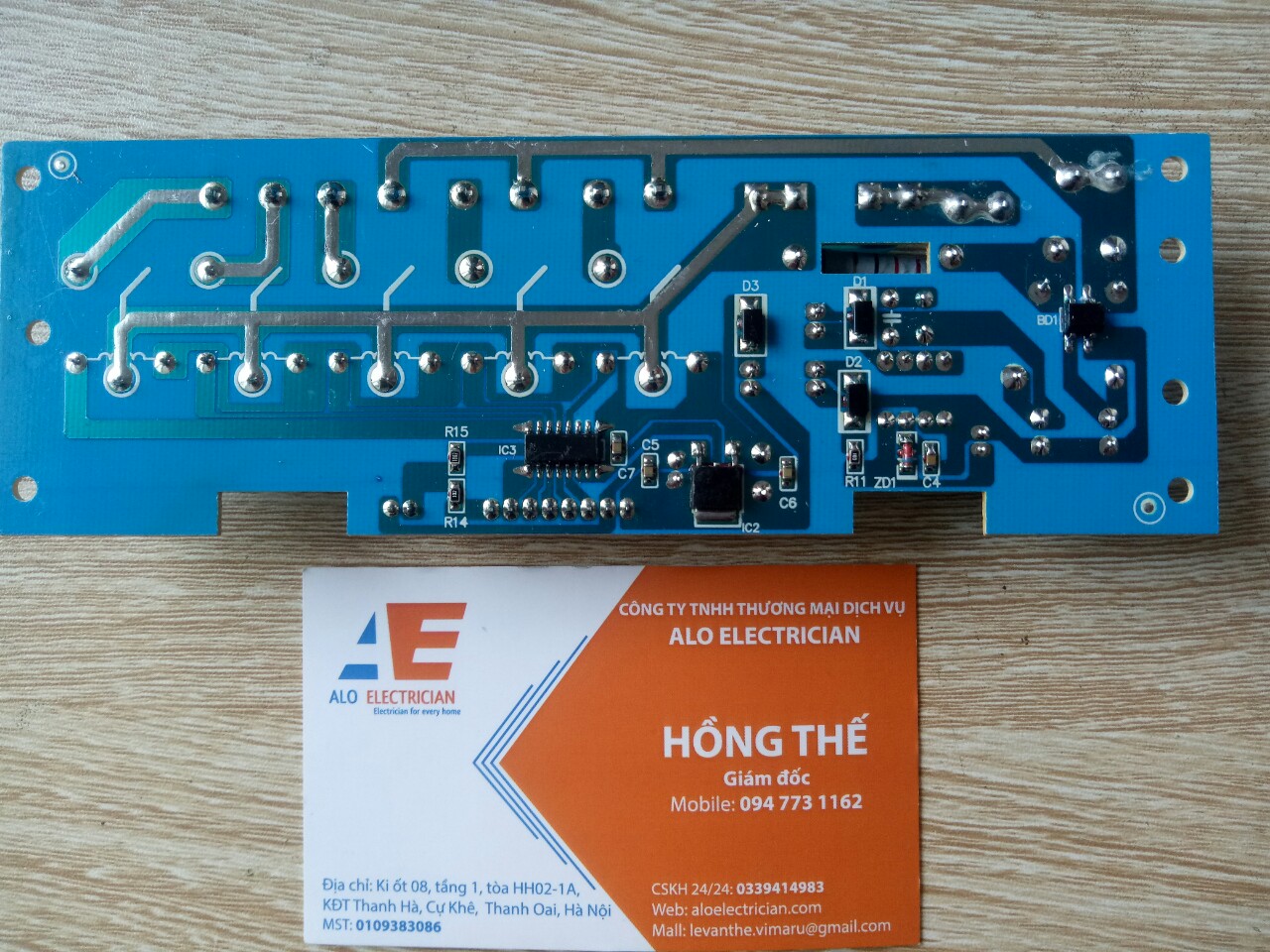 z3450530051182_469e74b5153ae72f966a2991896b7941