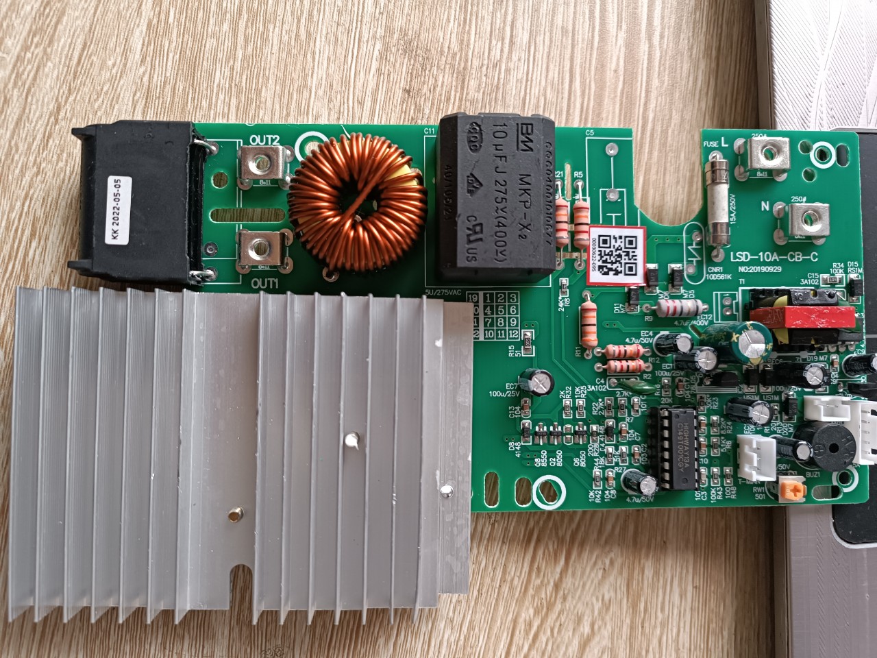 z5105119781865_7eb8e257e5445bdf893d38837bca9055