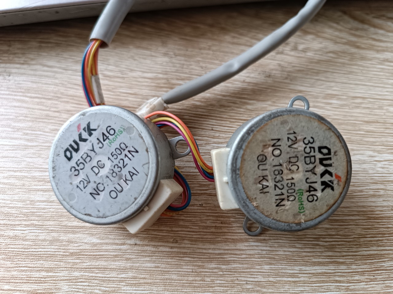 dong-co-dao-gio-quat-dieu-hoa-kangaroo-kg50f15-8