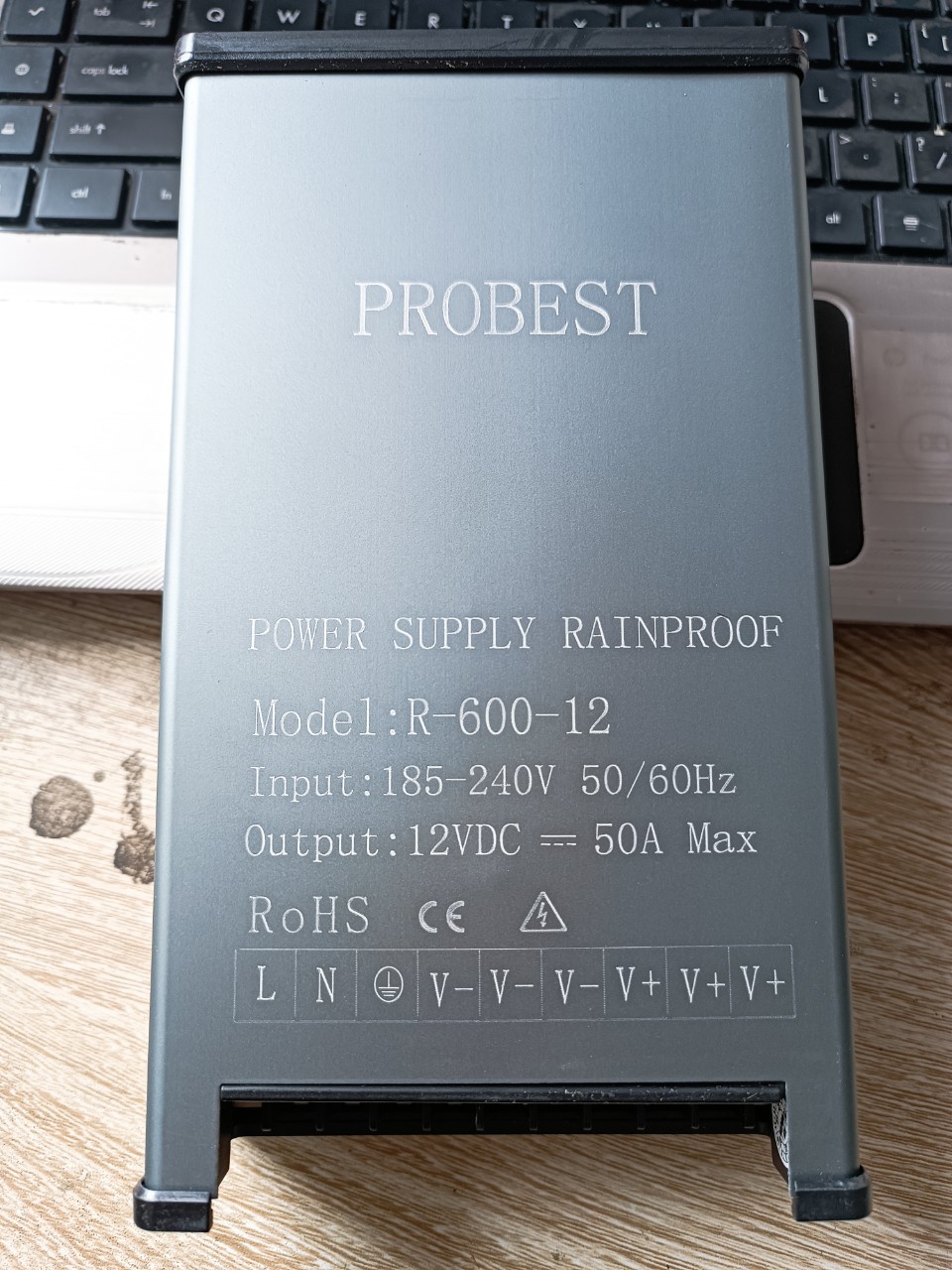 bo-nguon-12V-50A-probest-vo-nhom-ngoai-tro-8