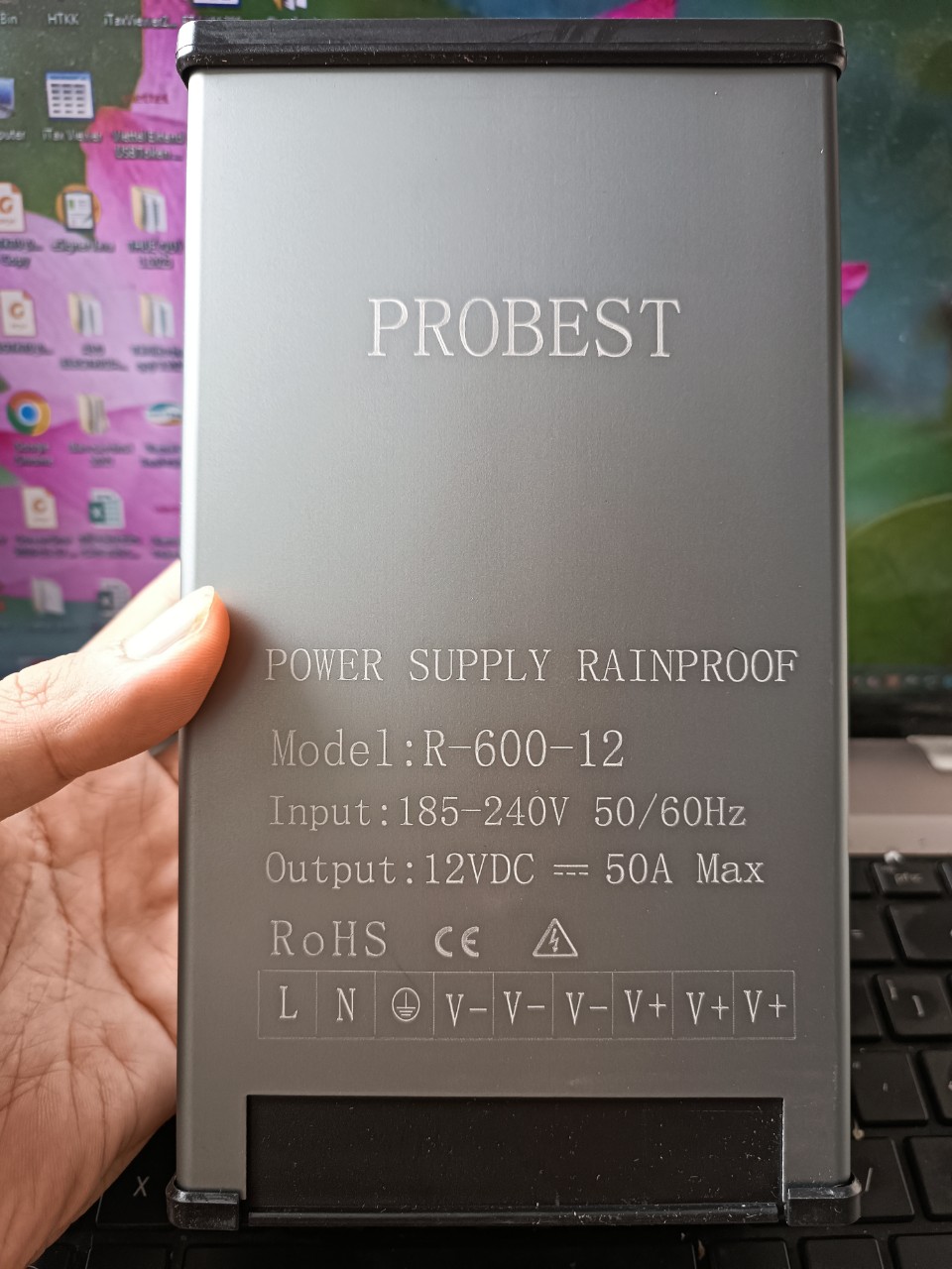 bo-nguon-12V-50A-probest-vo-nhom-ngoai-troi-4
