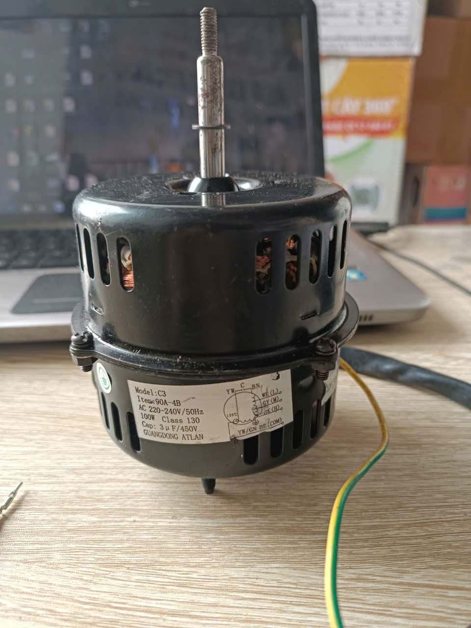 dong-co-may-hut-mui-nha-bep-100W-5