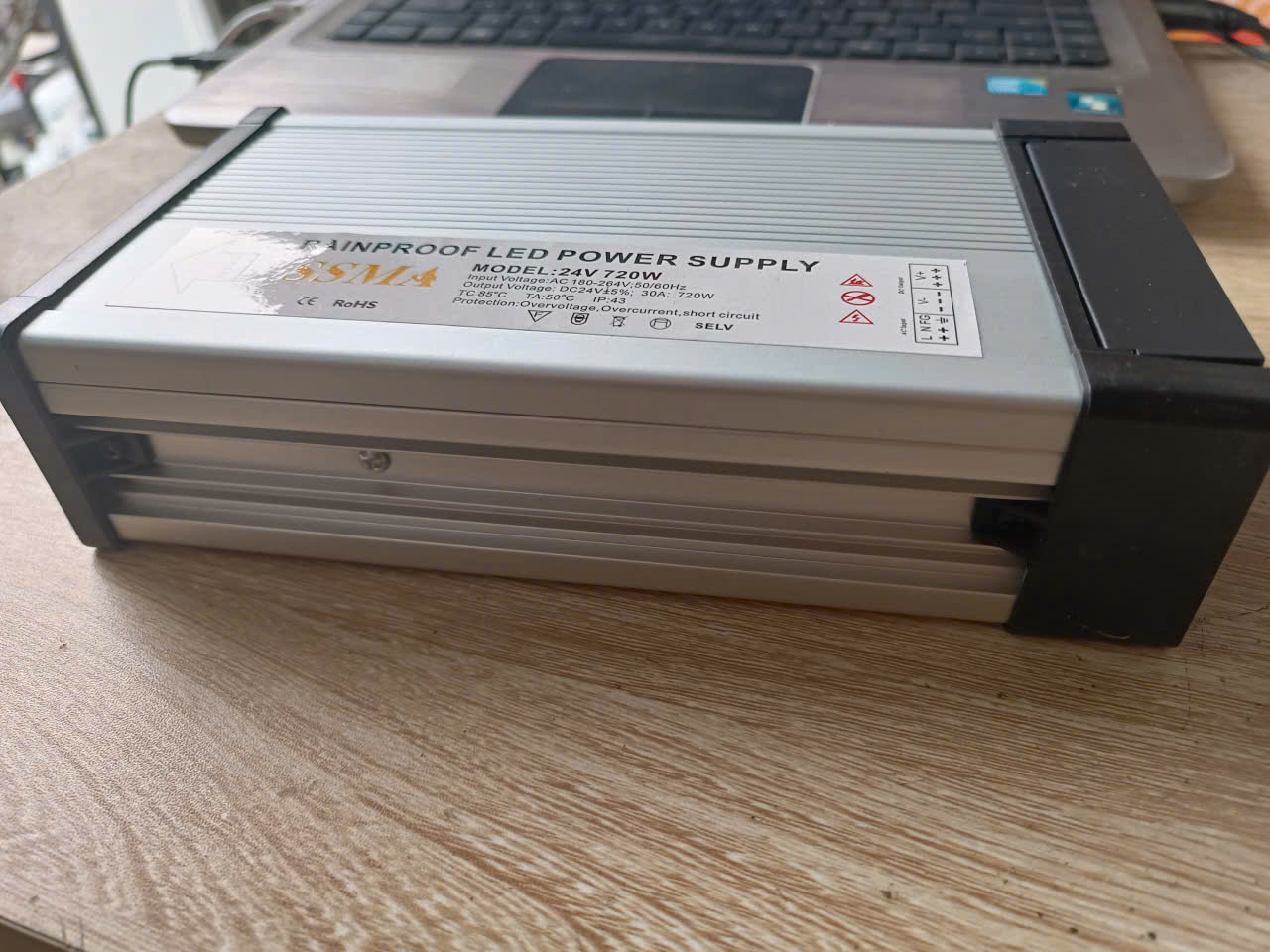 nguon-to-ong-24V-30A-ngoai-troi-chong-nuoc-720W-1